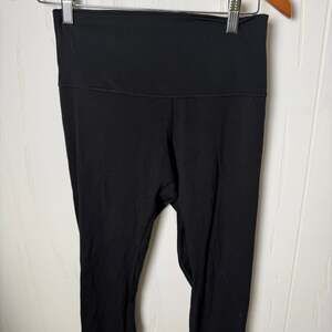 Lululemon Black Leggings Size 8